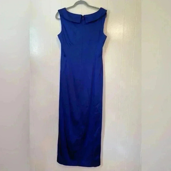 Tahari Blue Formal Prom Party Gown Dress in Size 12. - Picture 4 of 16
